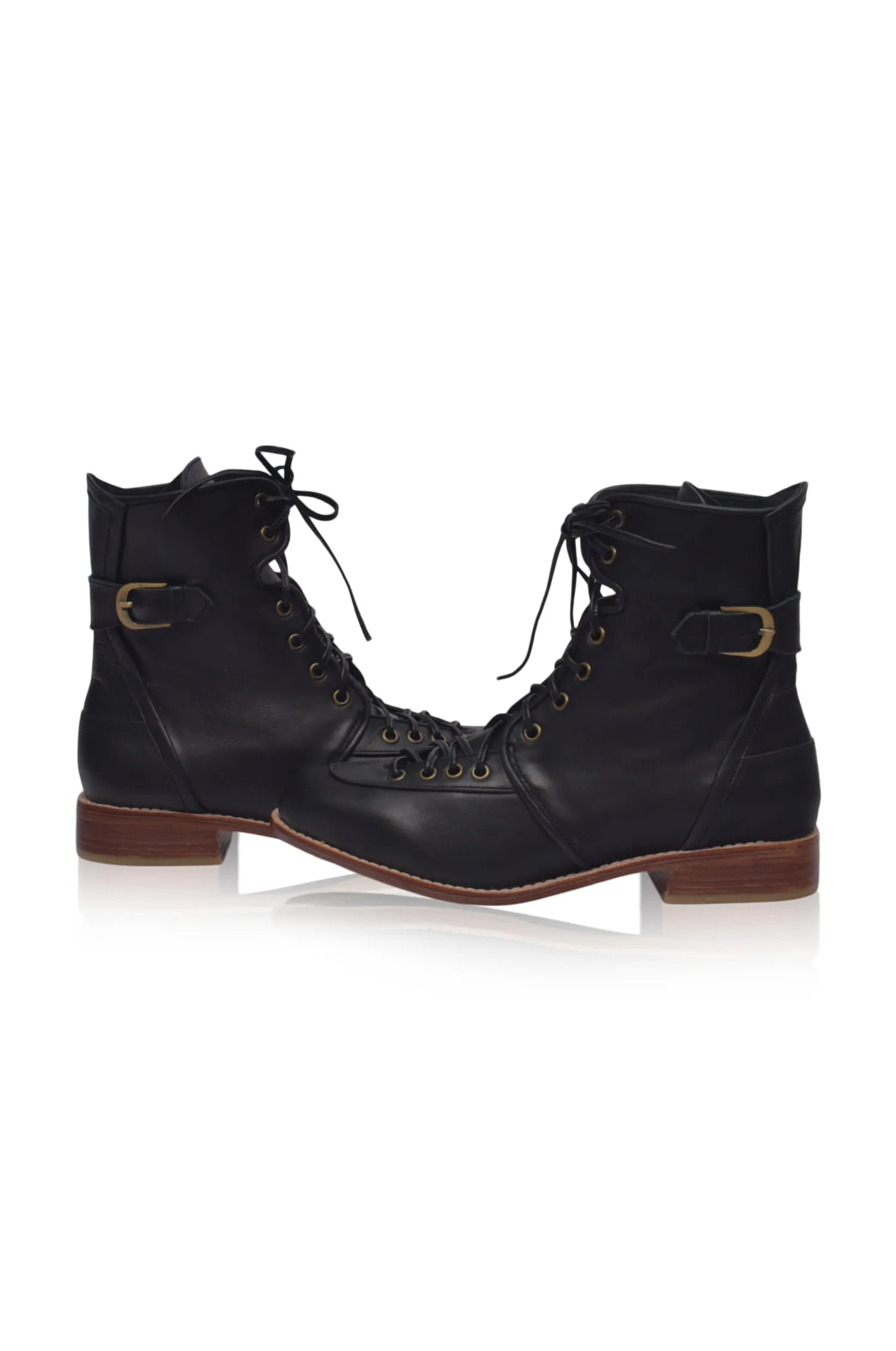 Desert Seeker Combat Leather Boots in Black