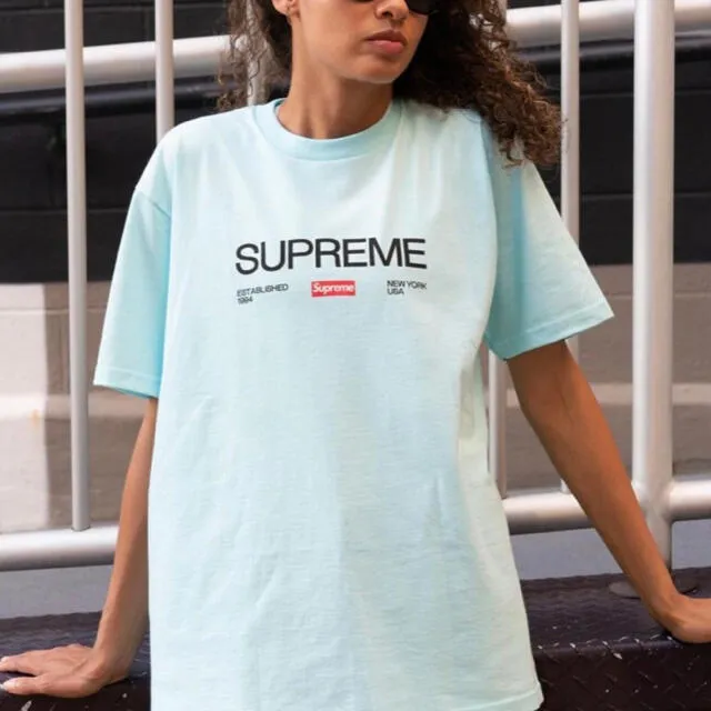 Supreme  |Unisex Street Style Logo Skater Style T-Shirts