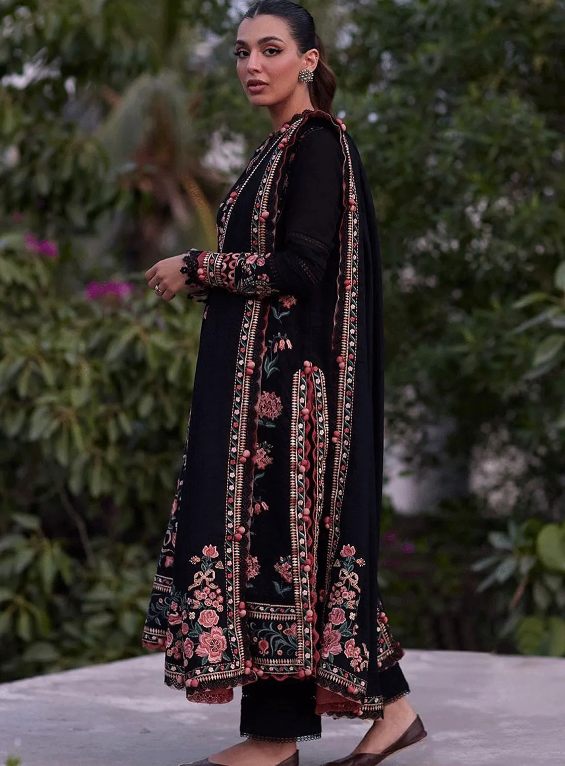 Zaha By Khadijah Shah Embroidered Slub Khaddar Unstitched 3 Piece Suit - ZH23W 02 NEHIR